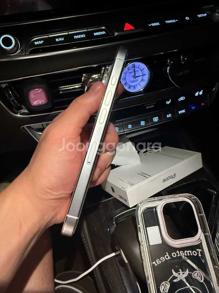 애플 아이폰16프로 512GB 화이트티타늄 자급제 풀박--3