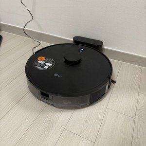 24년식 LG 코드제로 R5 로봇청소기
