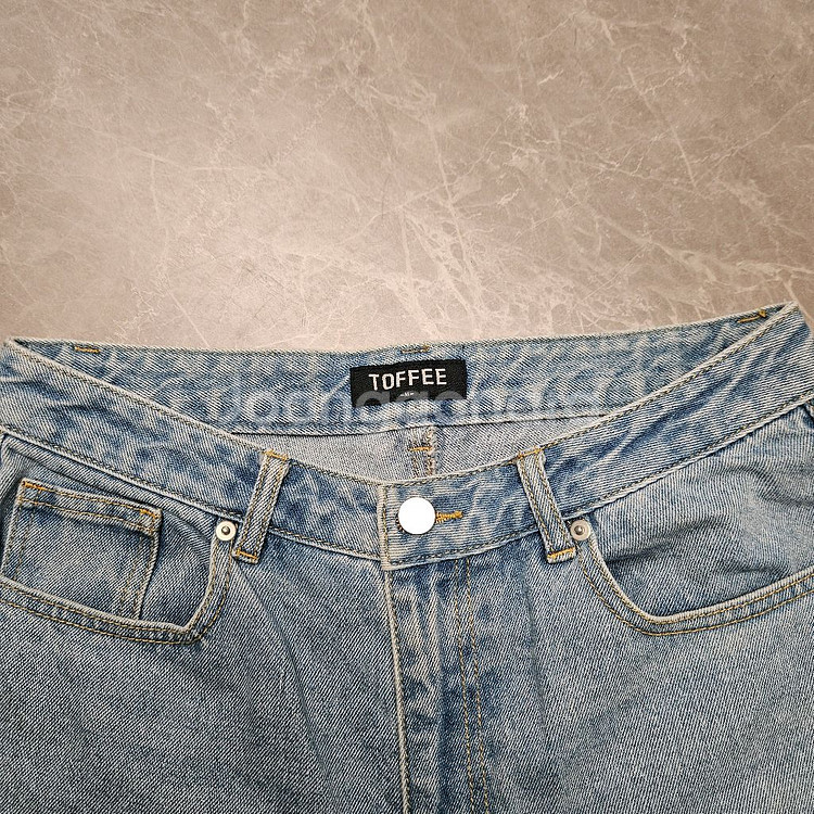 거의 새상품) 토피 워싱 와이드 연청 데님팬츠(M/30--3