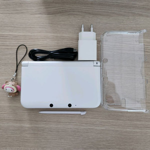 닌텐도 3DS XL 화이트 셋트 판매합니다
