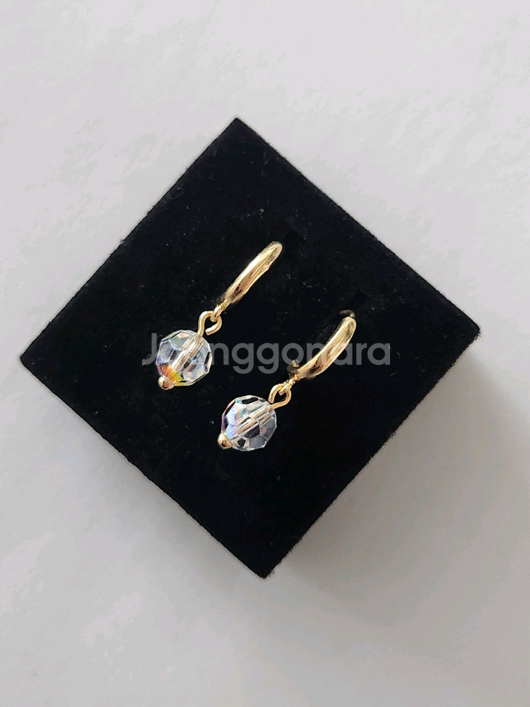 14K 큐빅 딸랑귀걸이--1