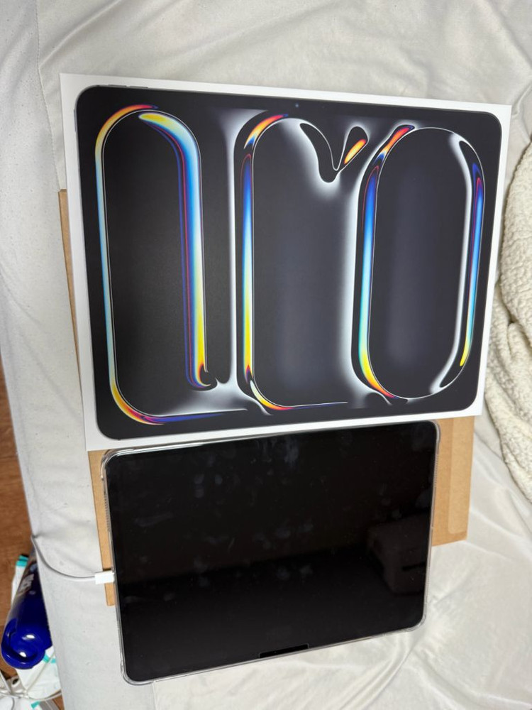 아이패드m4 13 256 셀룰러 이미지