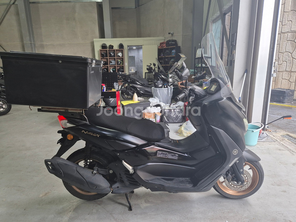 nmax125 23년형 3만km 깔끔한차량판매합니다--0