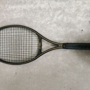YONEX R-10 테니스 라켓