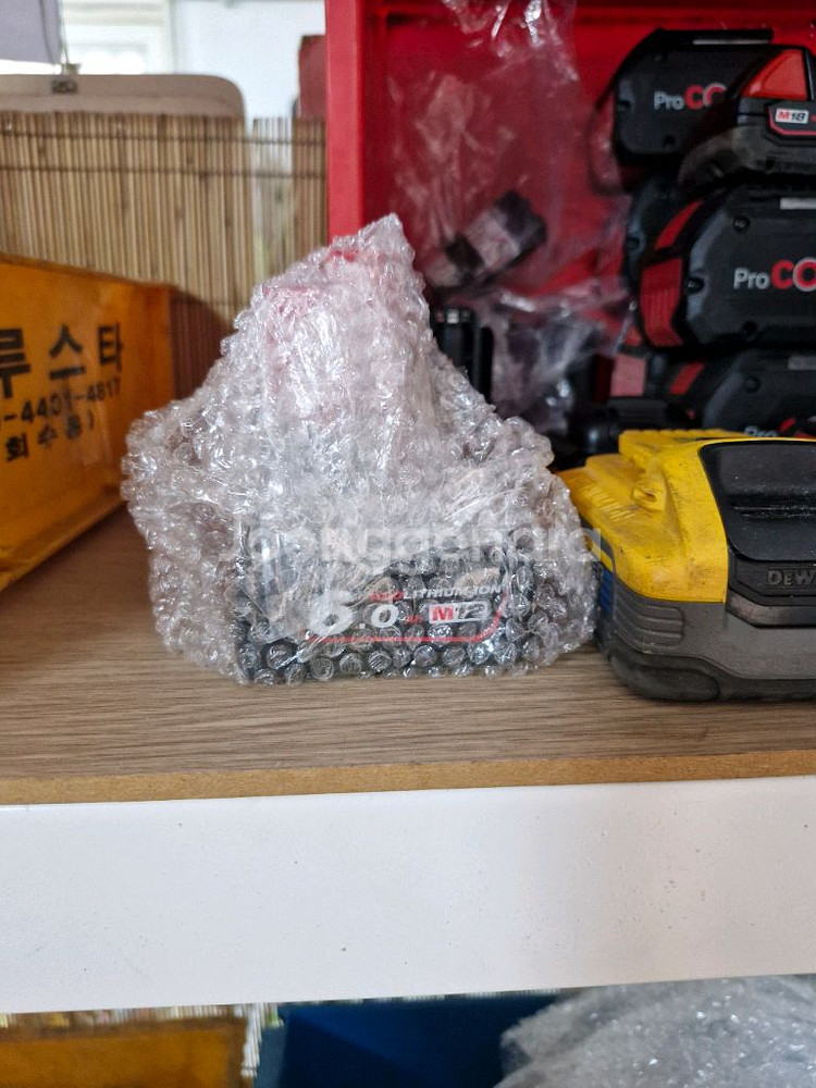 밀워키배터리 M12B6 M12 6.0AH 미사용신품.완--5