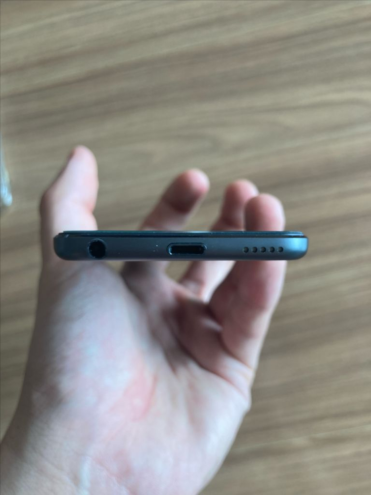 [신품급 ]아이팟 터치 7세대 스페이스 그레이 32GB 이미지