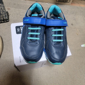 르까프 운동화 220