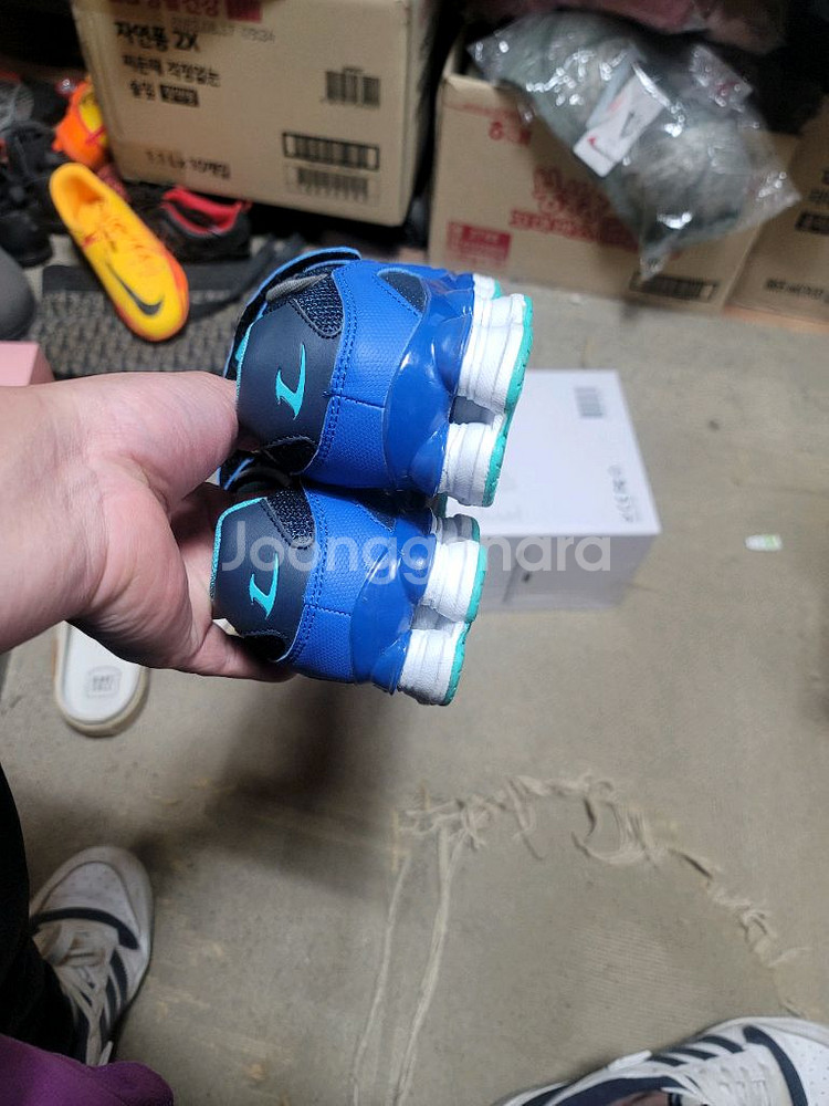 르까프 운동화 220--3