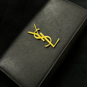 [정품]생로랑 캐비어 YSL 장지갑