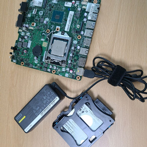 레노보 i5-8400T 미니 PC 부속 일괄