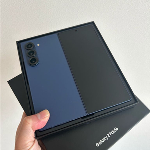 갤럭시Z폴드6 1Tb 1테라 무기스SS새것급