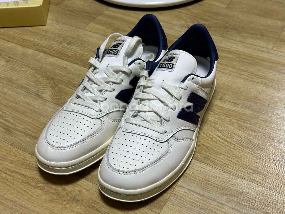 에메레온도르 뉴발란스 T500 270사이즈--0