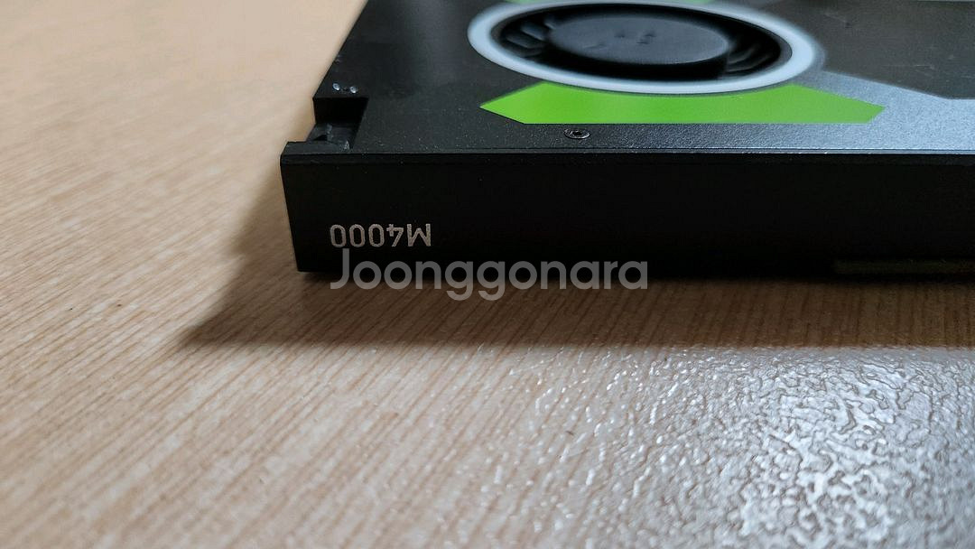 쿼드로 M4000 그래픽카드--0