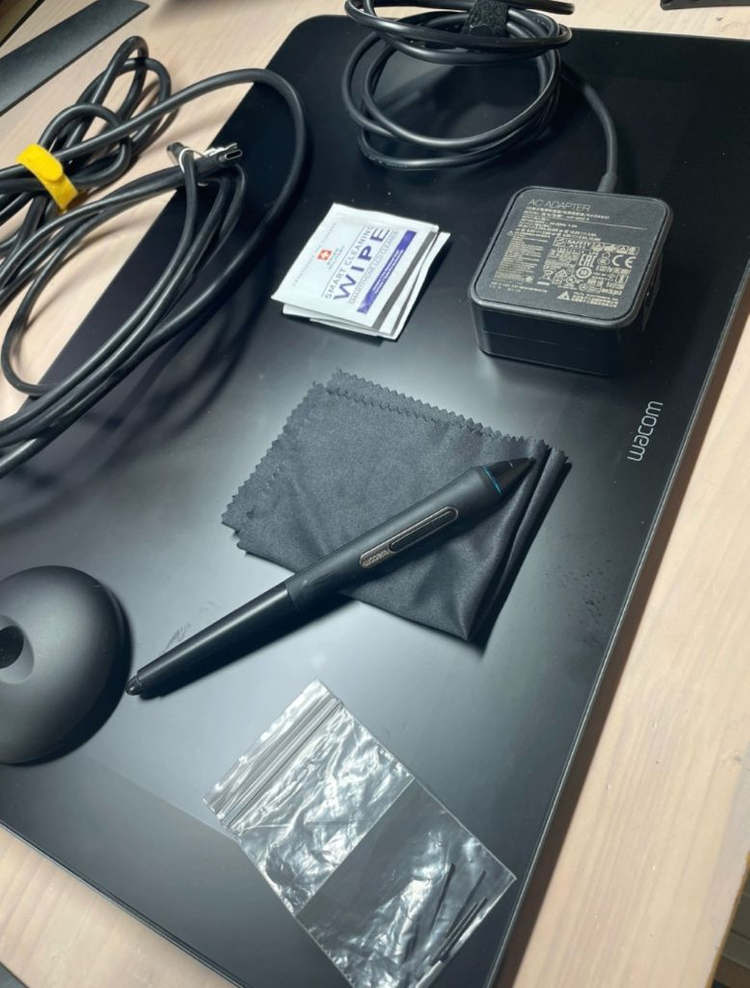 와콤 신티크 프로 16 액정 타블렛 (Wacom Cin--1