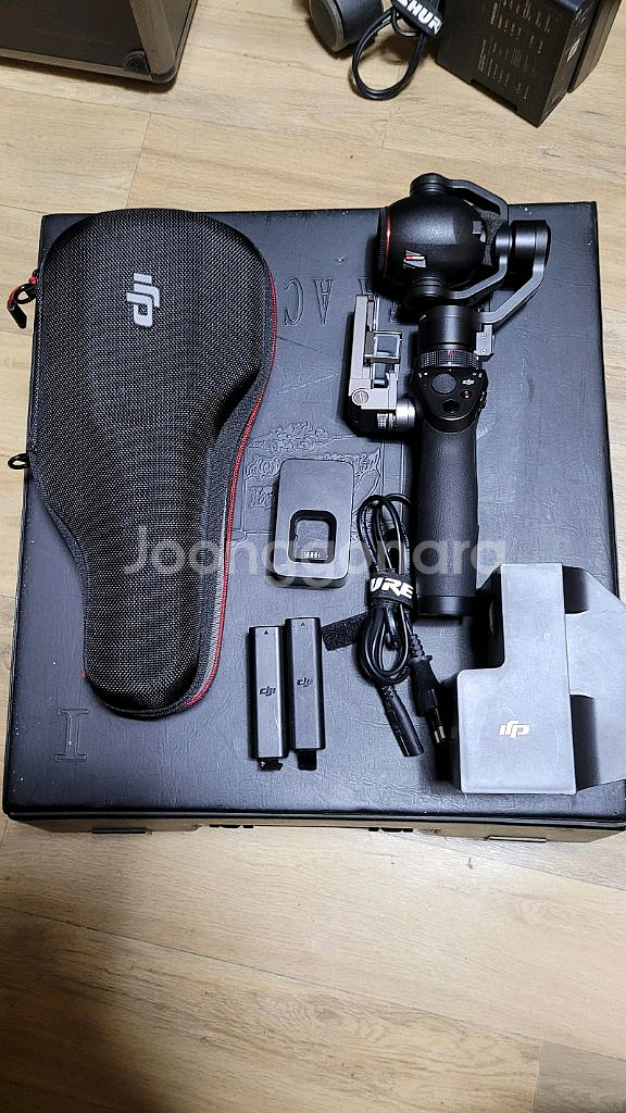 dji 오즈모 플러스 x3 광학줌 카메라짐벌--1