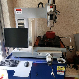 CNC 조각기