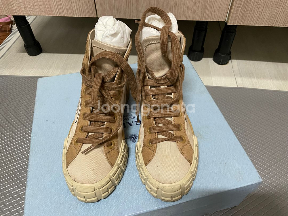 프라다 게버딘 스니커즈 하이 215 사이즈--0