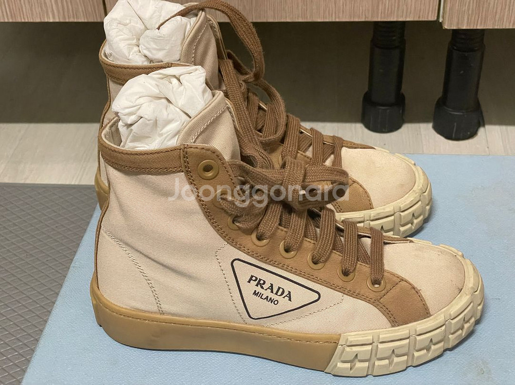 프라다 게버딘 스니커즈 하이 215 사이즈--2