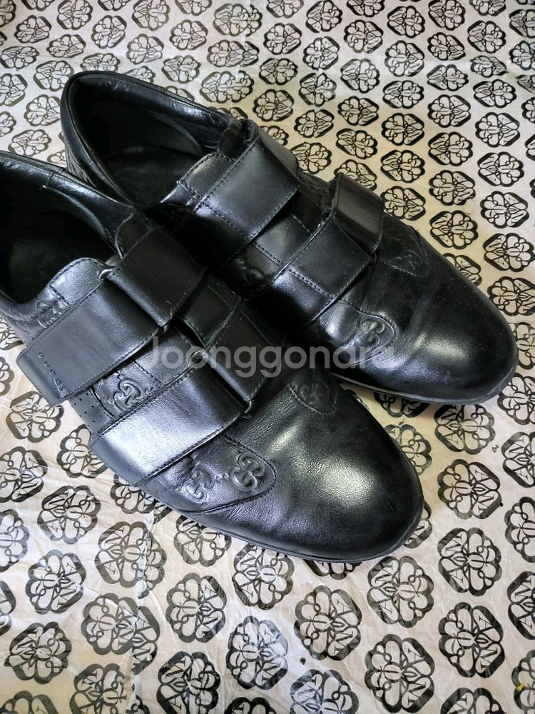 구찌(GUCCI)벨크로 남성스니커즈(정품)--2