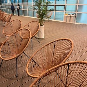 라탄 디자인 의자 세트