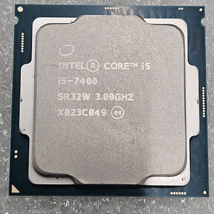 CPU i5-7400 입니다