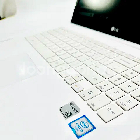 LG i5 듀얼하드 680gb 지포스 15.6인치 노트--3