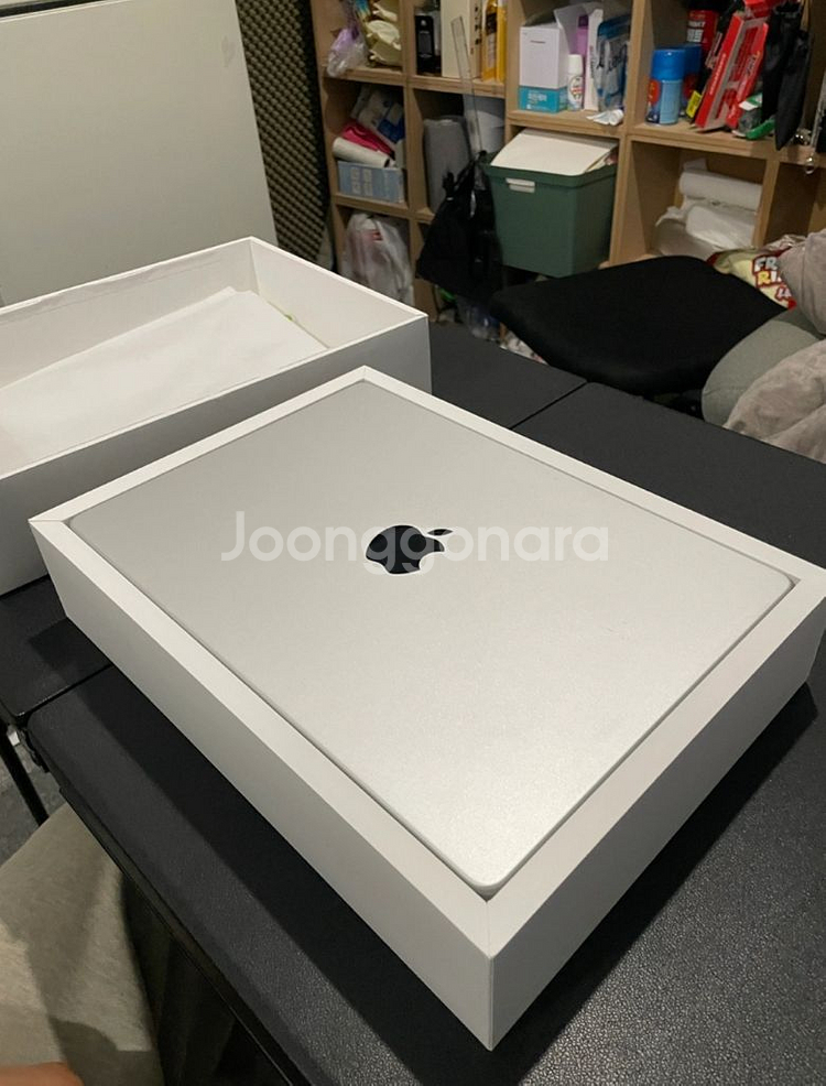 [신품급]맥북 프로 14 M3 (512GB) 팔아요!!--0