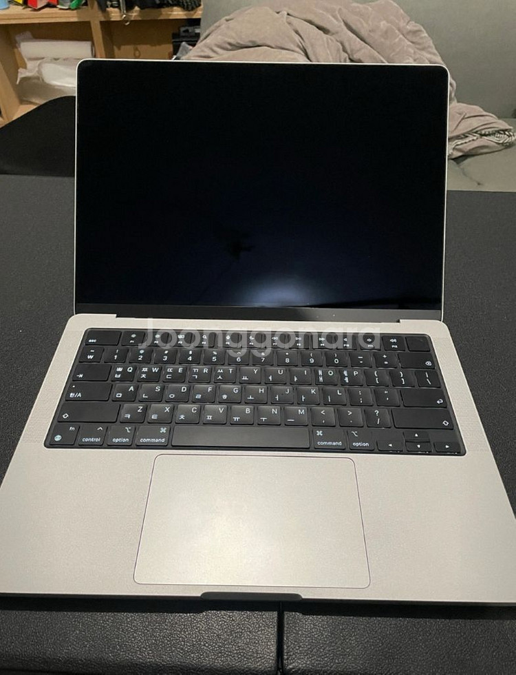 [신품급]맥북 프로 14 M3 (512GB) 팔아요!!--2