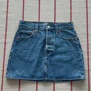 Levis 리바이스 미니 스커트