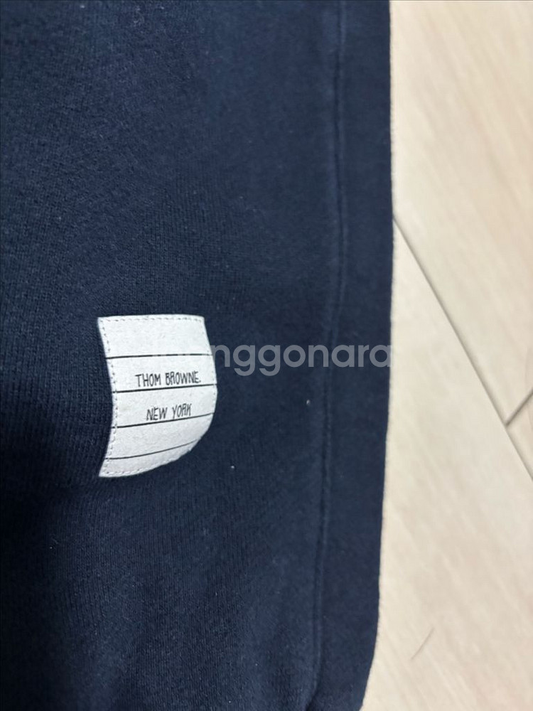 톰브라운 조거 트레이닝 바지 38 남여공용 감정서 포함--2