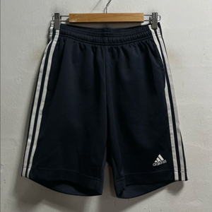 30-32 아디다스 기능성 스판 밴딩 반바지