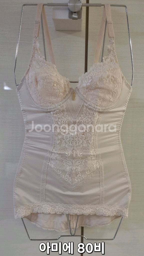 중고 보정 속옷 쉐이퍼 80비--0
