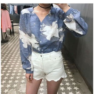린넨 플라워 프린트 블라우스