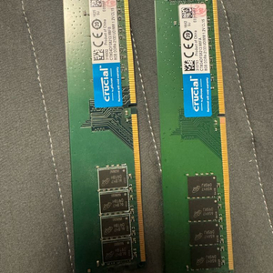 크루얼 ddr4 16g (8x2) 빠르게 팝니다!