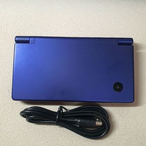 닌텐도 DSi 메탈릭블루