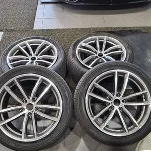 BMW G30 18인치 휠타이어 팝니다