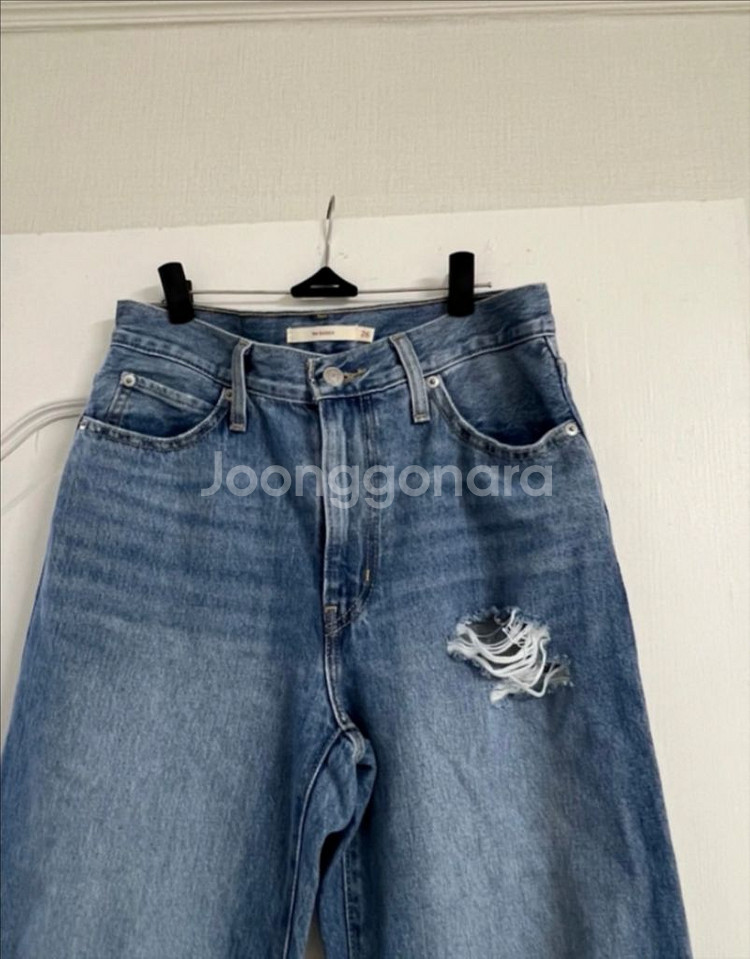 정품 리바이스 찢청바지 찢청 하이웨스트 있는 일자핏--2