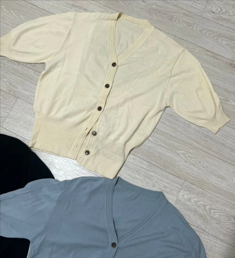 반팔니트가디건 버터아이보리 인디블루블랙 새상품 이미지