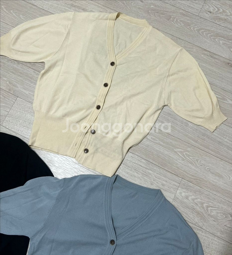 반팔니트가디건 버터아이보리 인디블루블랙 새상품--1