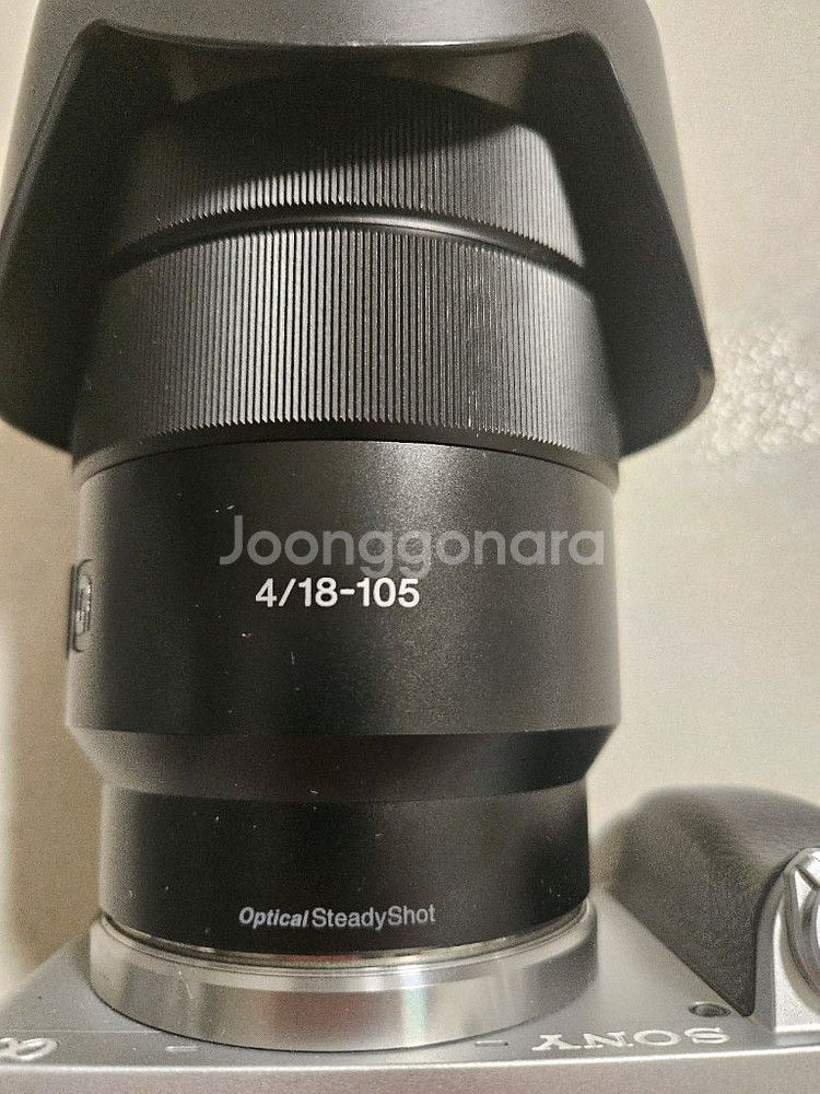 소니 알파 6400 18 105 35f18--2