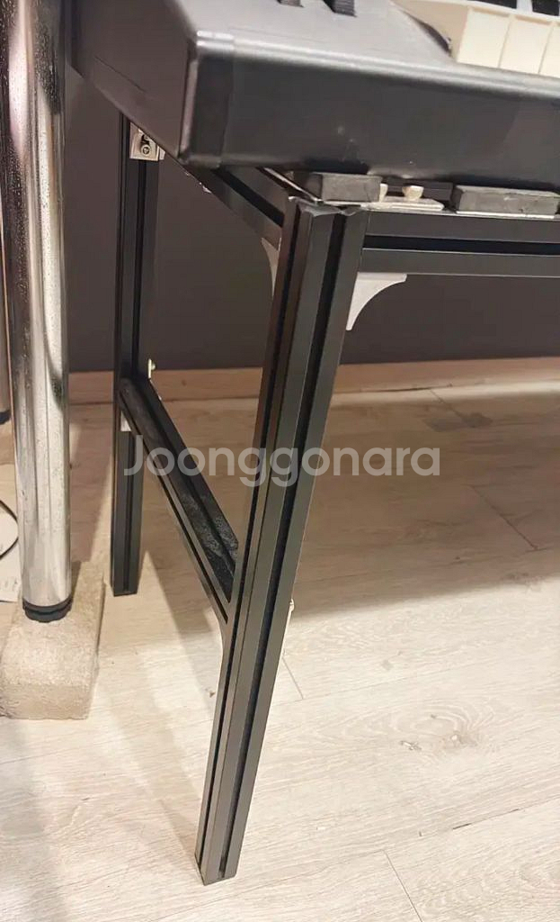 튼튼한 키보드 스탠드--1