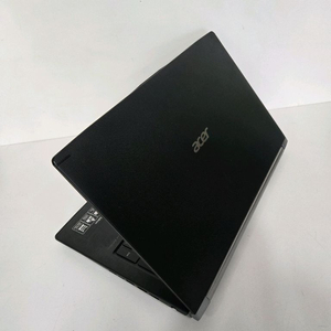 GTX1060!!에이서17인치게이밍노트북