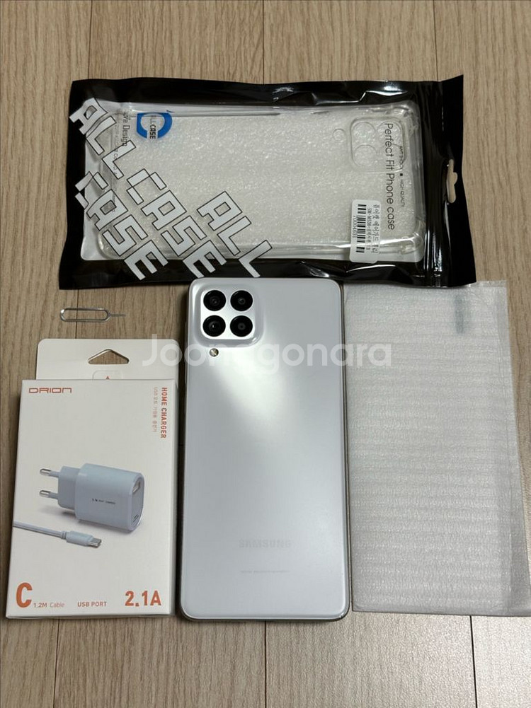 A급 M536 갤럭시퀀텀3 화이트 128GB 천안 아산--0