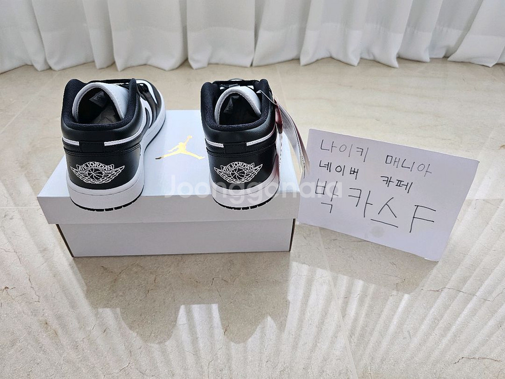 [W265] 우먼스 조던 1 로우 블랙 앤 화이트--2