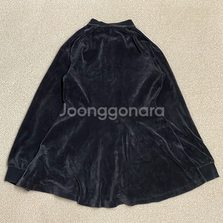 (정품) 아디다스 키즈 블랙 벨벳 원피스 130--2