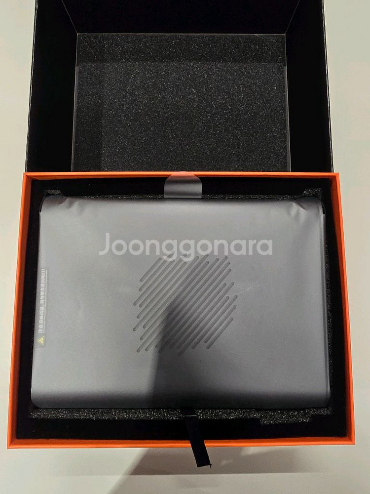 ONEXGPU2 7800M XT EGPU 팝니다.--1