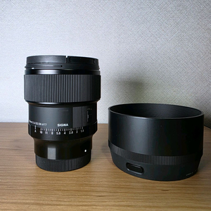 SIGMA A 85mm F1.4 DG DN Leica