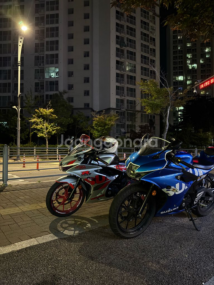 스즈키 gsxr 125 대차봐요(pcx,namx 대차)--1