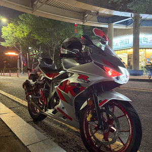 스즈키 gsxr 125 대차봐요(pcx,namx 대차)