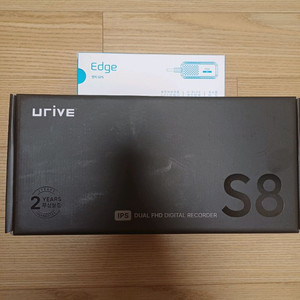 유라이브S8 64G (GPS 포함)20대